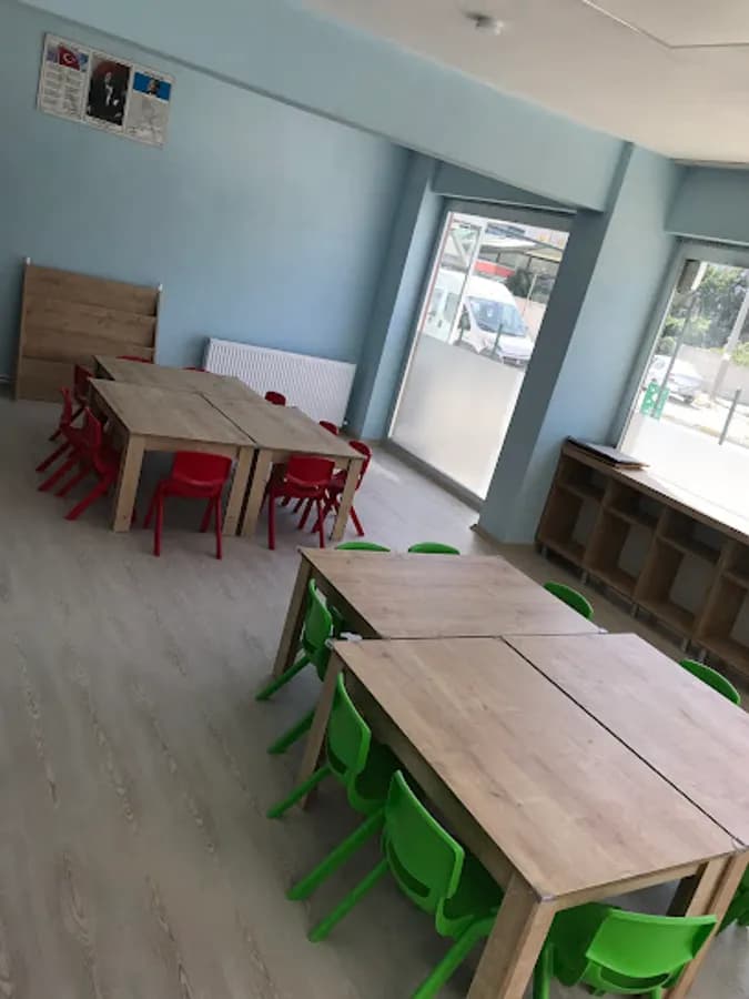 Gelibolu Özel Keşifler Adası Kreş ve Gündüz Bakım Evi - Fotoğraf