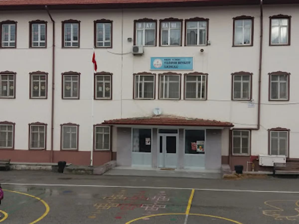 Yıldırım Beyazıt İlkokulu - Fotoğraf