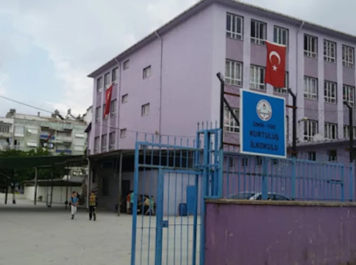 Kurtuluş İlkokulu - Photo