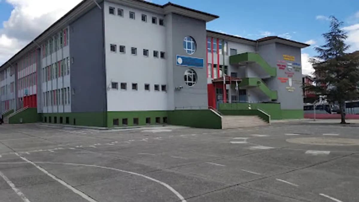 Sapanca İlkokulu - Fotoğraf