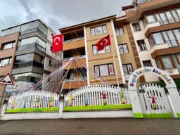 Özel Neşeli Kalpler Anaokulu - Fotoğraf