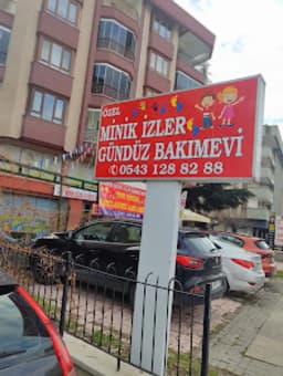 Özel Minik İzler Anaokulu & Gündüz Bakımevi - Fotoğraf