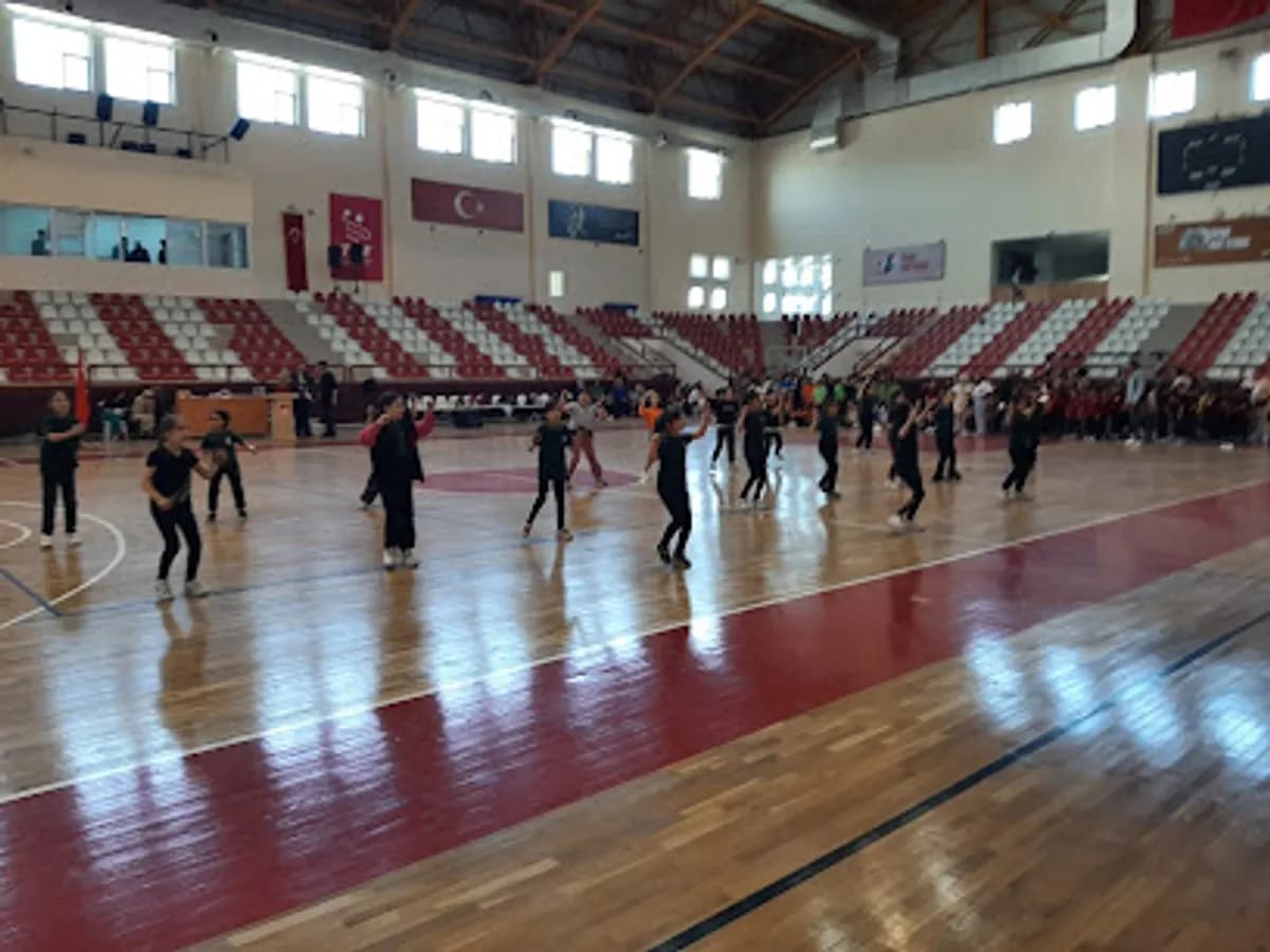 İnkılap İlkokulu - Photo