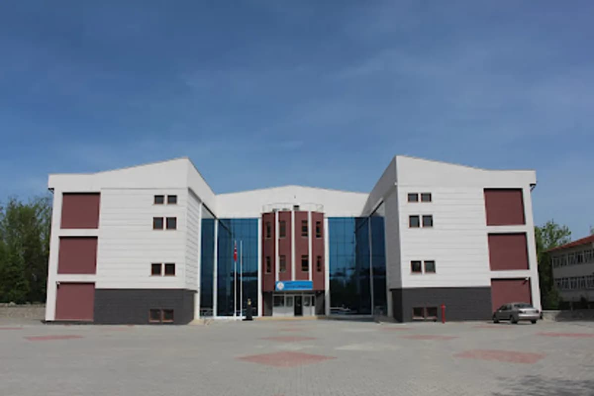 Ertuğrul Gazi Ortaokulu - Fotoğraf