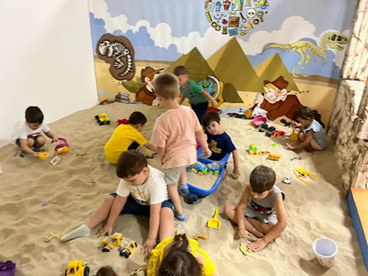 Sakarya Rengarenk Gündüz Bakım Evi - Photo