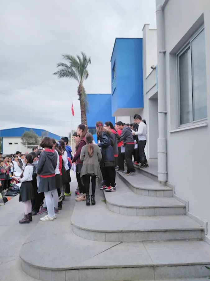 İzmir - Urla Egiad Ortaokulu - Photo