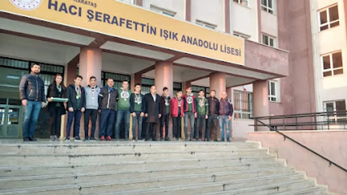 Hacı Şerafettin Işık Anadolu Lisesi