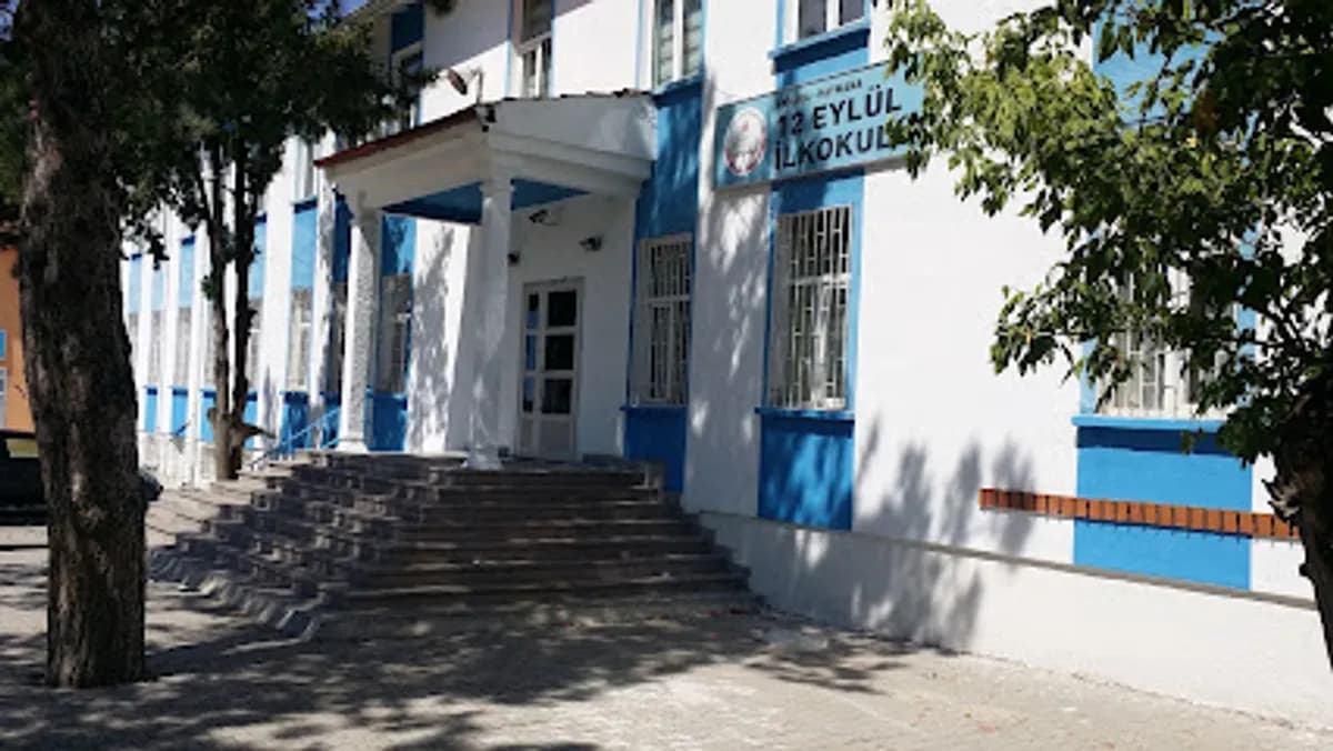 12 Eylül İlköğretim Okulu - Fotoğraf