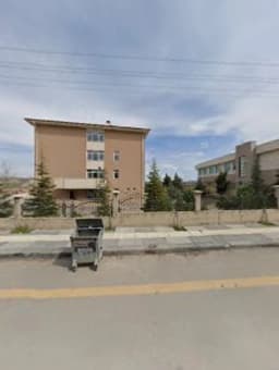 Gazi Gündüzalp Ortaokulu - Photo