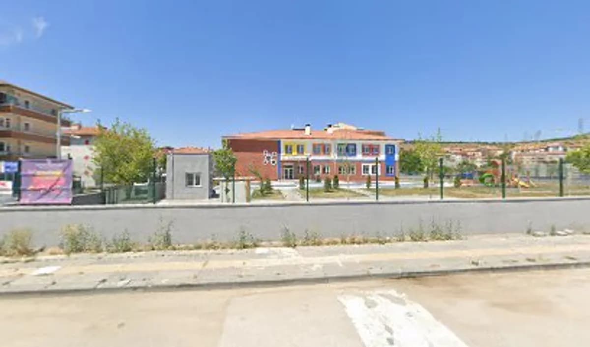 Ankara Golbaşi 100. Yil Cumhuriyet Anaokulu - Fotoğraf