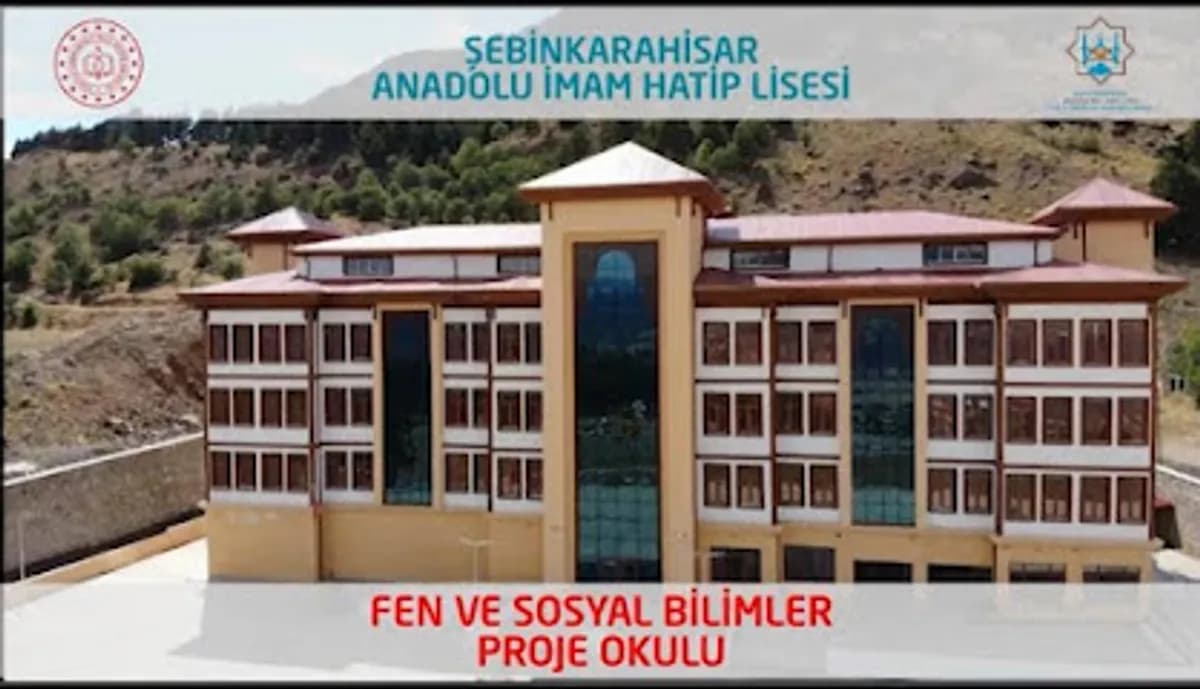 Şebinkarahisar Sait Tonbul Anadolu İmam Hatip Lisesi - Photo