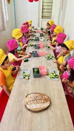 Özel Kerem Şaheser Kreş & Anaokulu - Fotoğraf