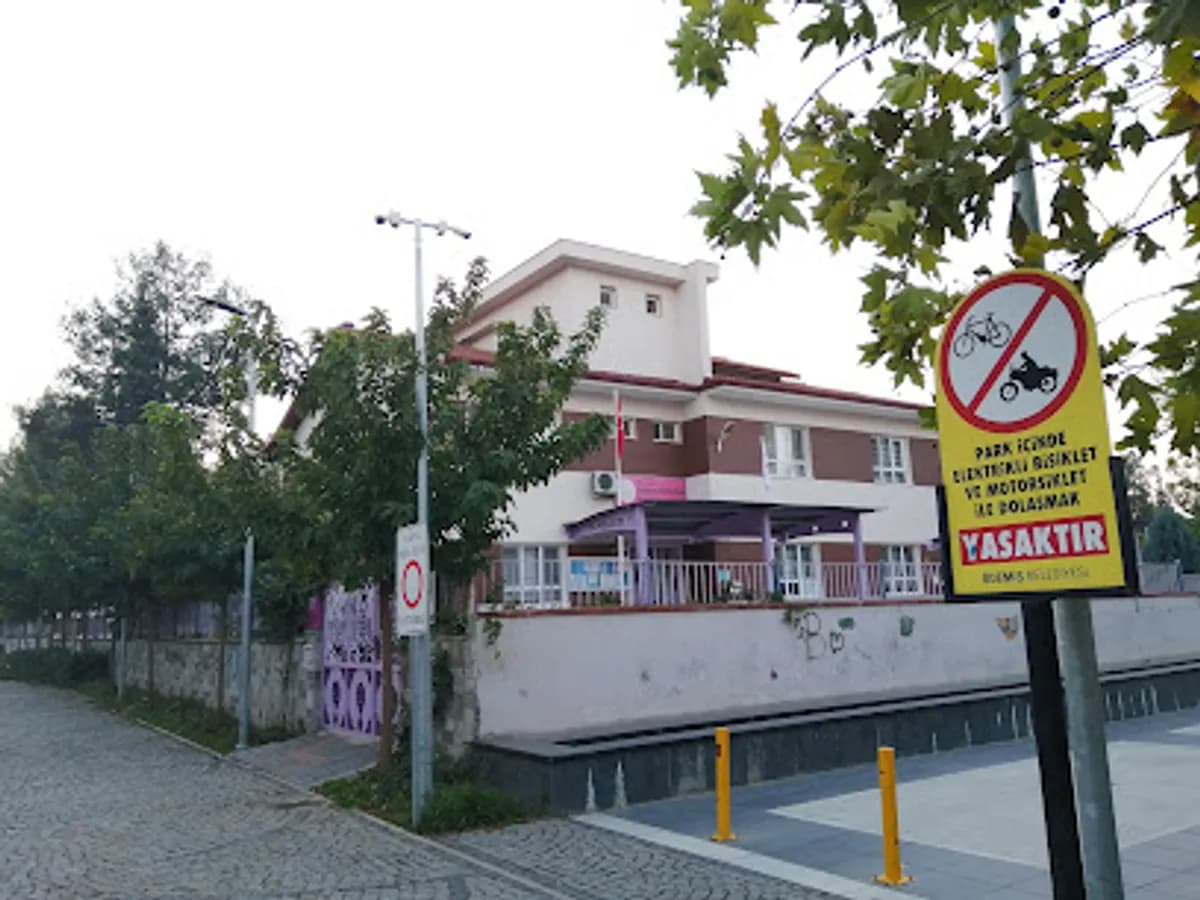 Yanbastı Kardeşler Anaokulu - Fotoğraf