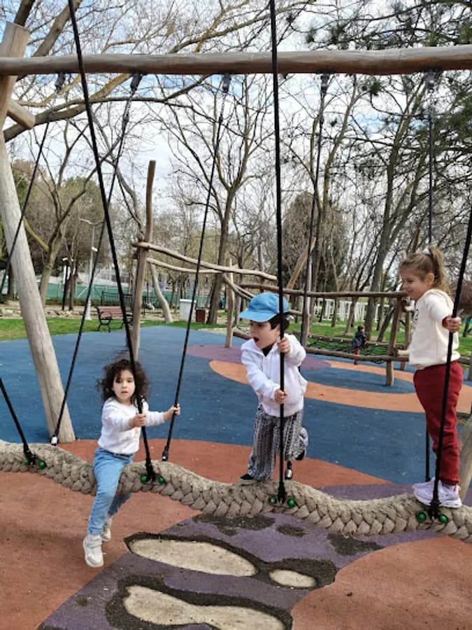 Tuzla Dinaminik Anaokulu - Fotoğraf