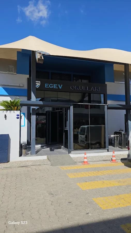 Ege Eğitim Vakfı Okulları Egev Menderes Kampüsü - Photo
