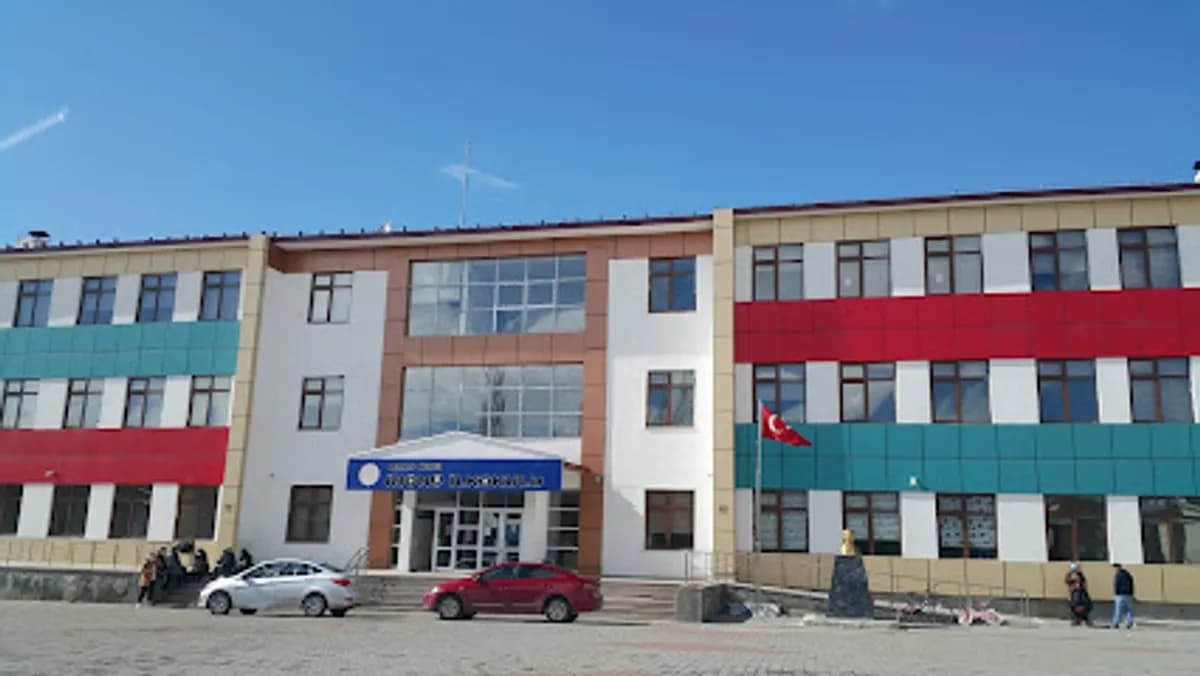 Ardahan Merkez İnönü İlkokulu - Photo