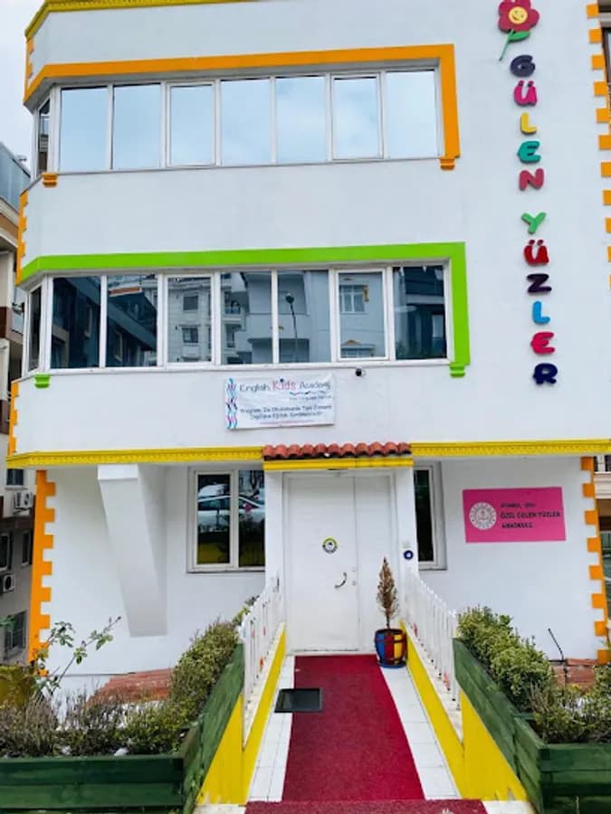 Gülen Yüzler Anaokulu - Fotoğraf
