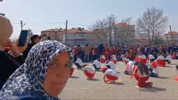 Cumhuriyet İlkokulu - Fotoğraf