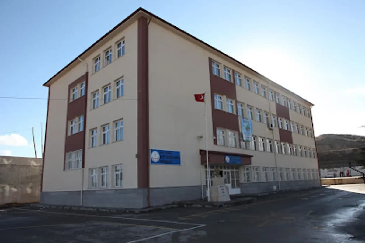 Şehit Şener Gündem İlkokulu-ortaokulu - Fotoğraf