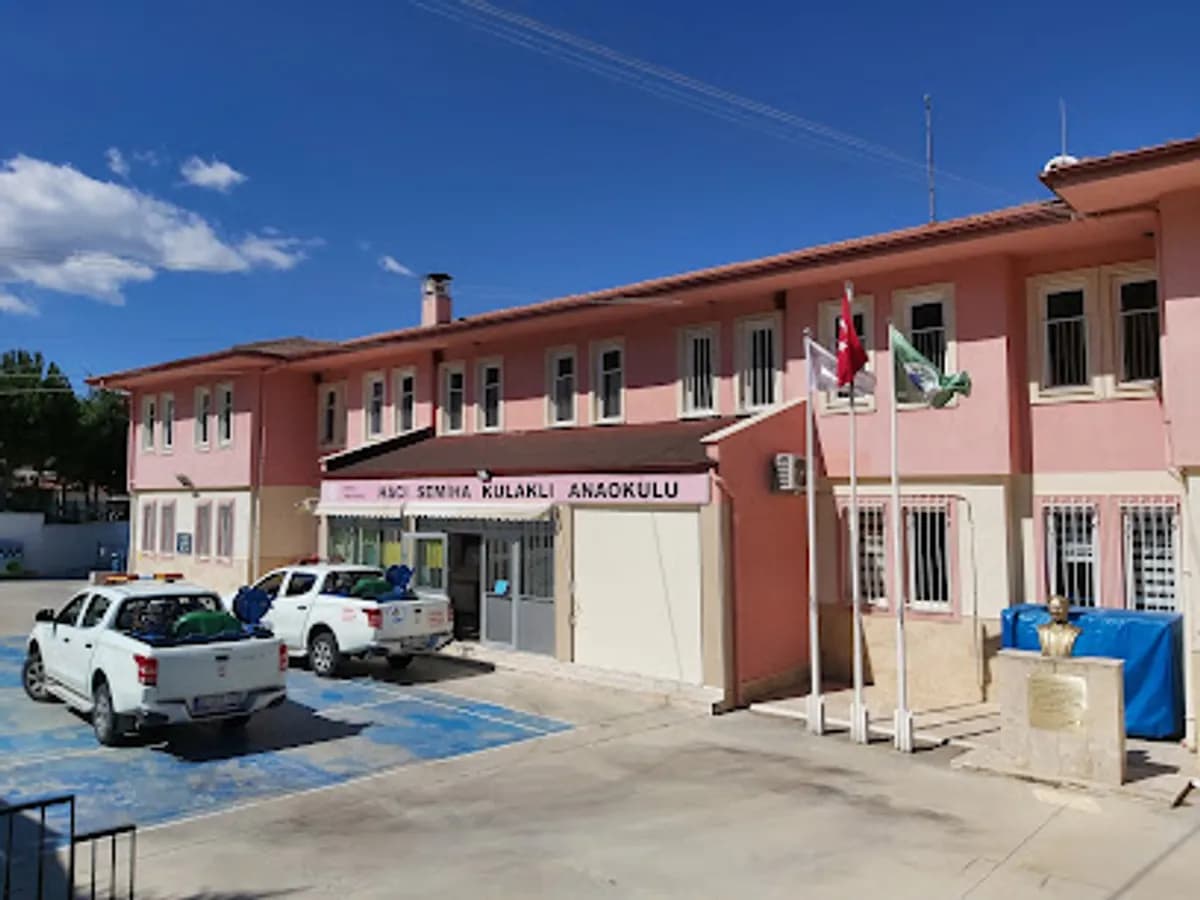 Hacı Semiha Kulaklı Anaokulu - Photo