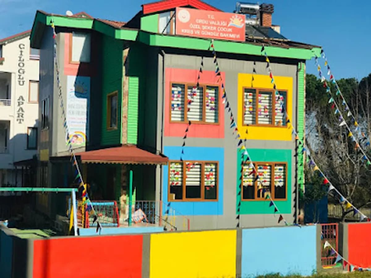 Şeker Çocuk Kreş ve Gündüz Bakım Evi - Fotoğraf