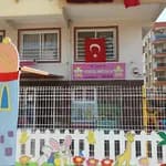 Kırmızı Otobüs Anaokulu Gaziemir Şubesi